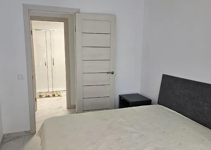 Luxury Beachfront Family Apartment